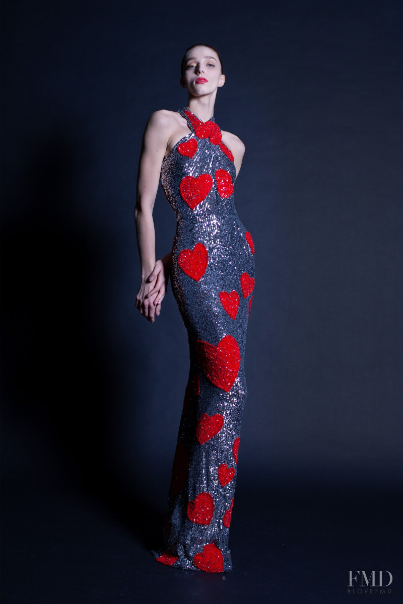 Naeem Khan lookbook for Pre-Fall 2022