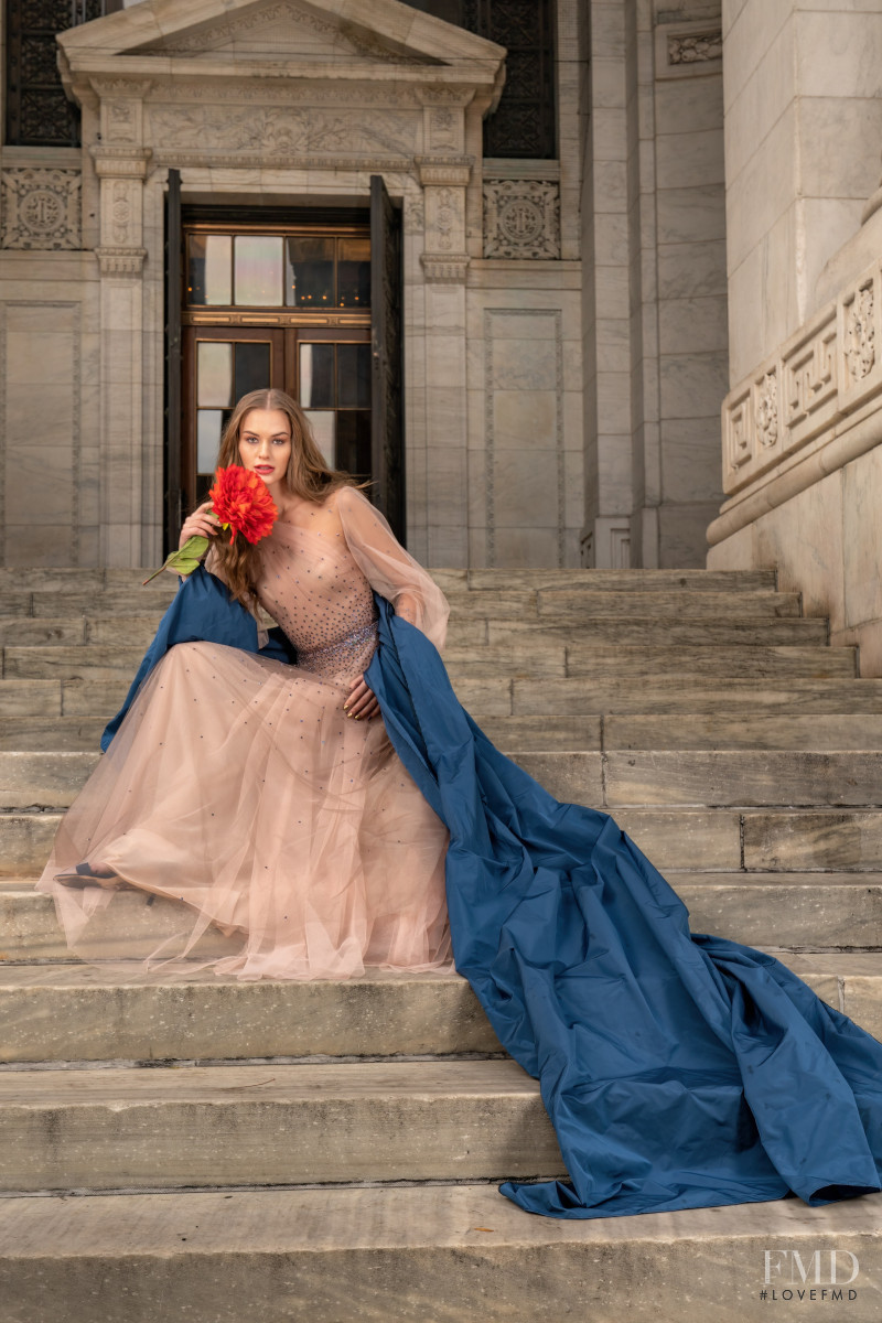 Reem Acra lookbook for Pre-Fall 2022