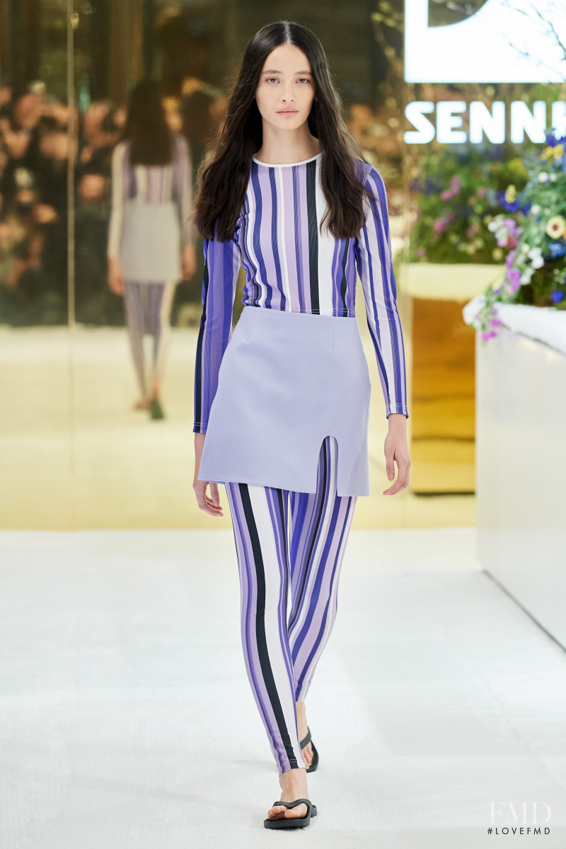 Karla Spetic fashion show for Resort 2022