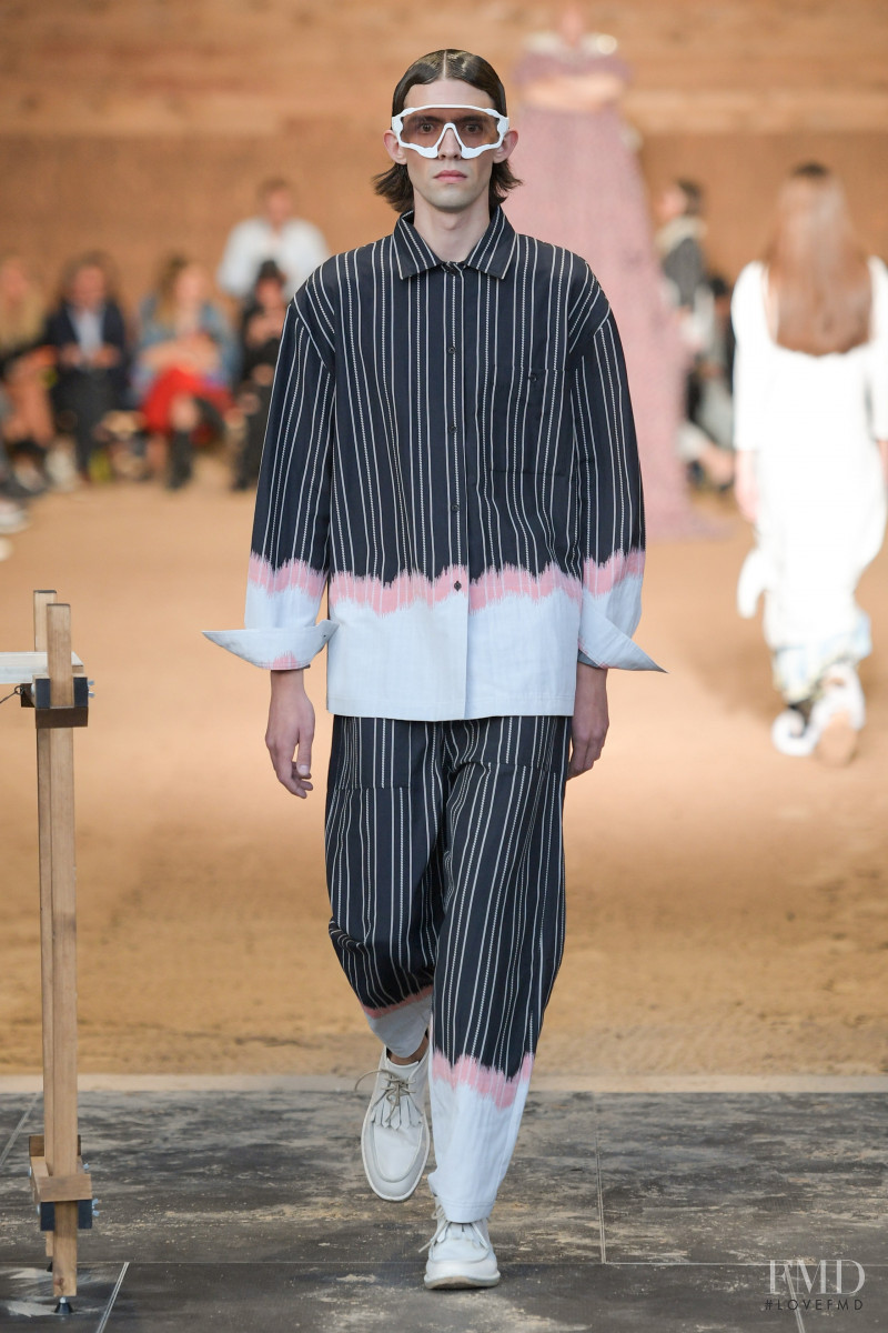 Henrik Vibskov fashion show for Spring/Summer 2022