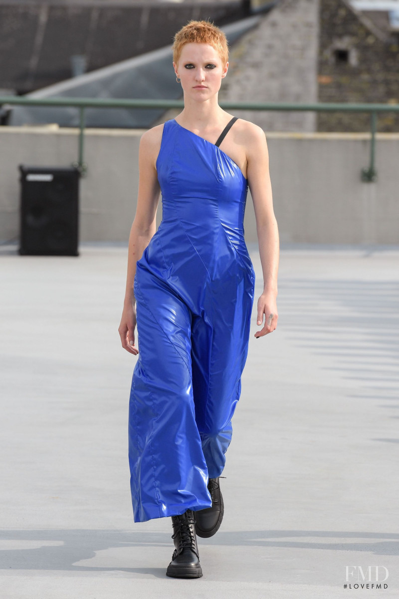 (di)vision fashion show for Spring/Summer 2022