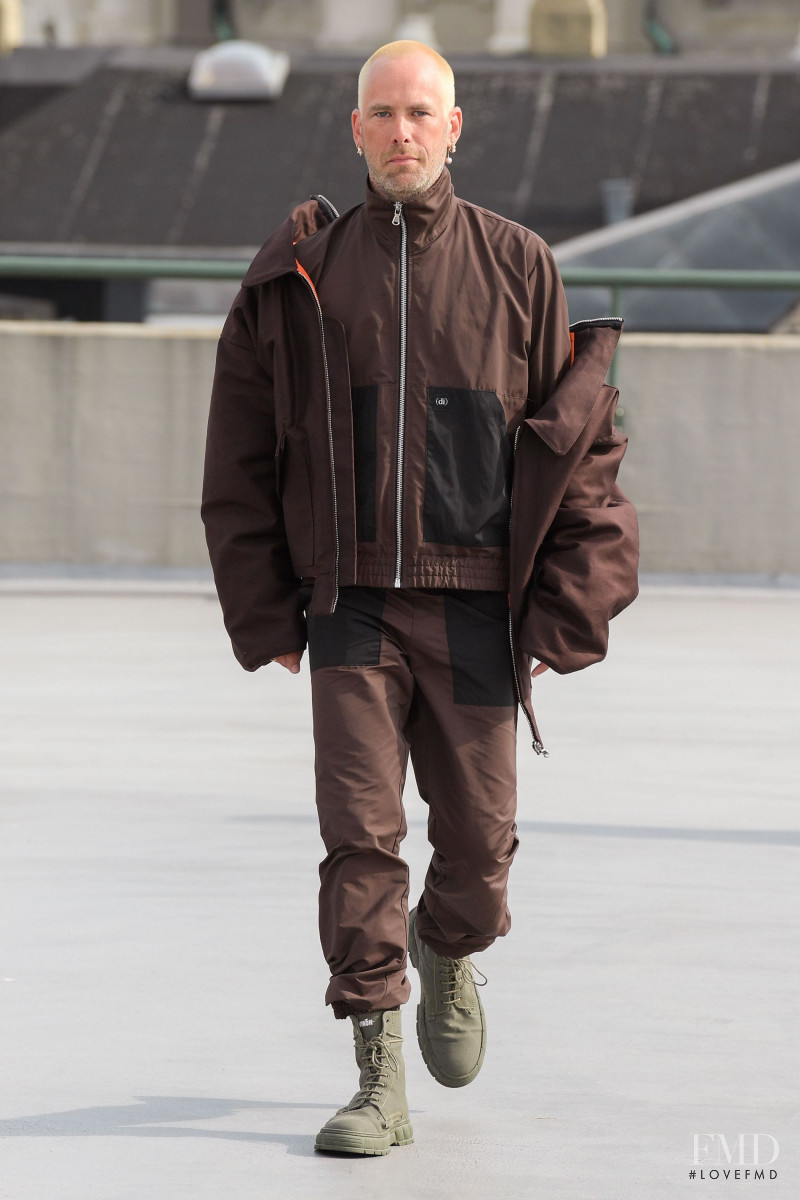 (di)vision fashion show for Spring/Summer 2022