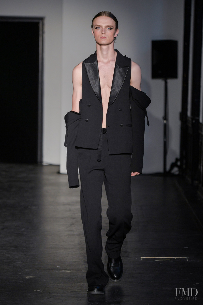 Soren Le Schmidt fashion show for Spring/Summer 2022