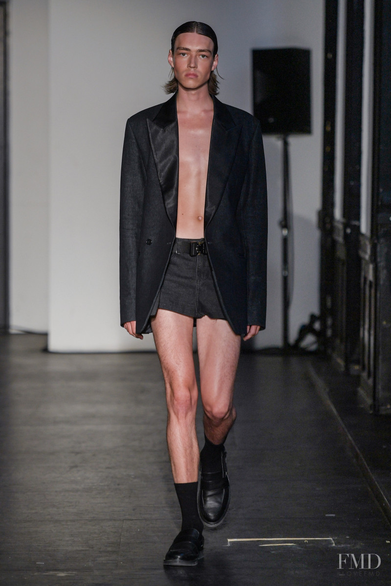 Soren Le Schmidt fashion show for Spring/Summer 2022