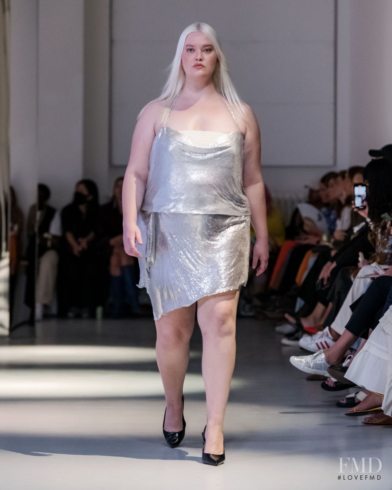 Remain fashion show for Spring/Summer 2022