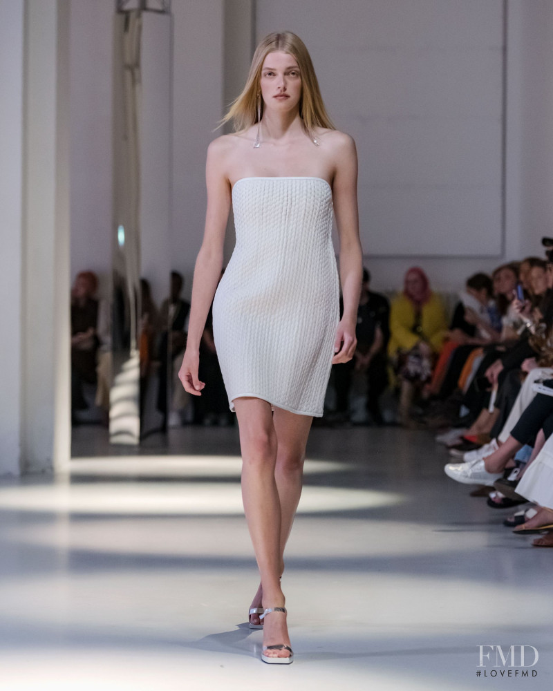 Remain fashion show for Spring/Summer 2022