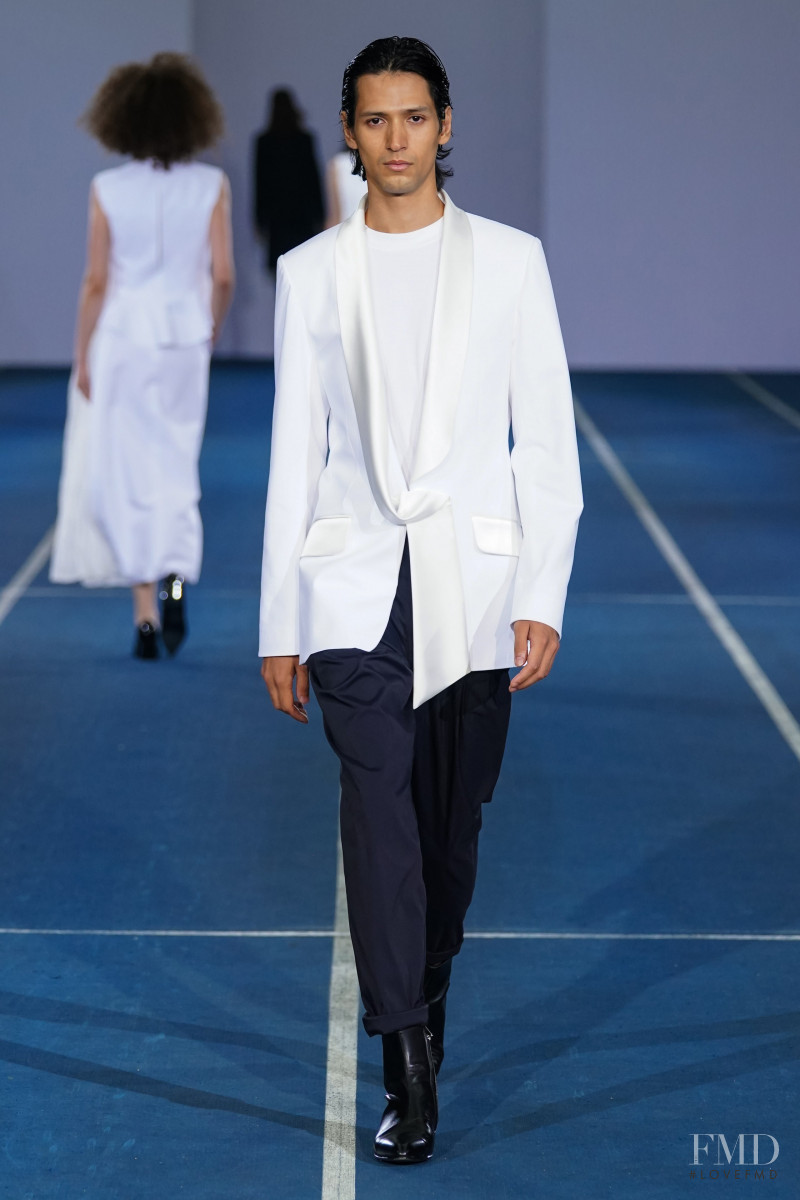 Tae Ashida fashion show for Spring/Summer 2022