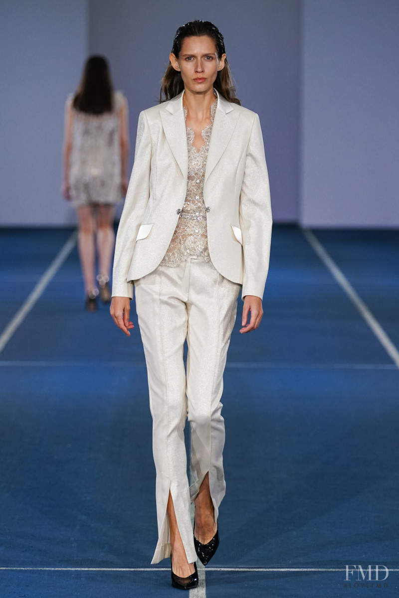 Tae Ashida fashion show for Spring/Summer 2022