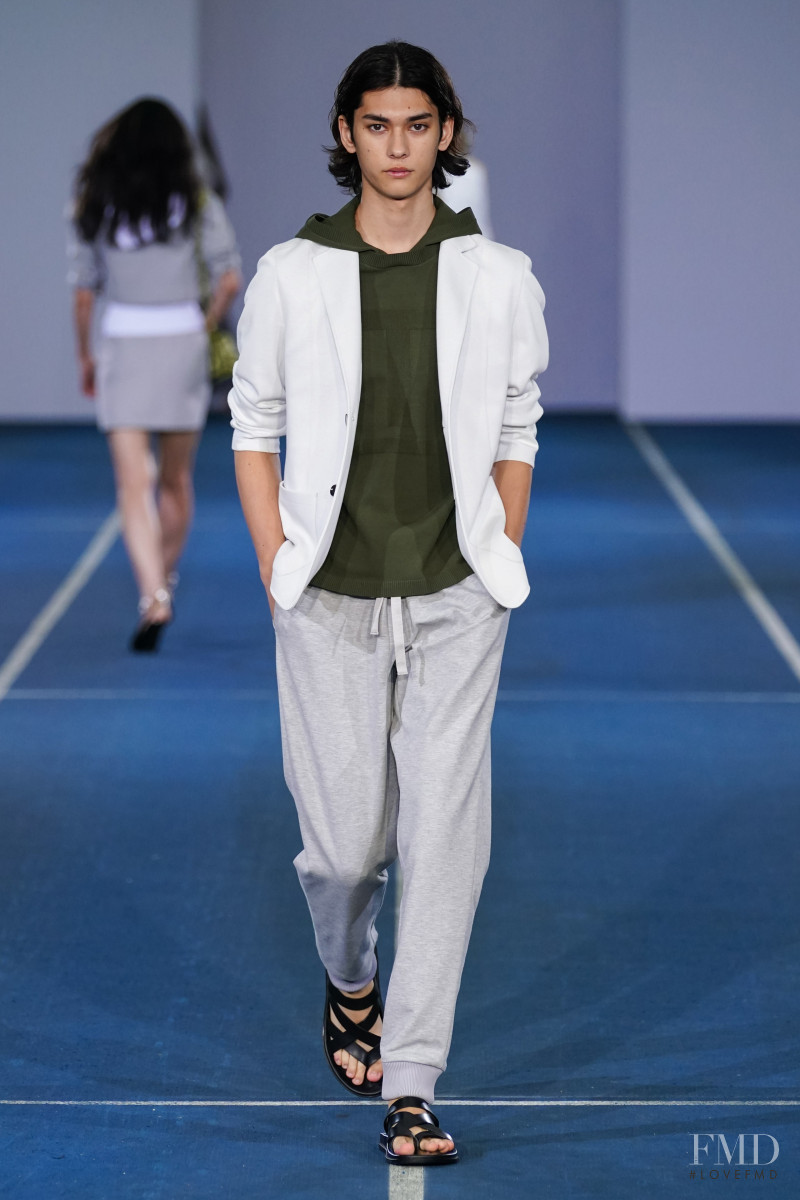 Tae Ashida fashion show for Spring/Summer 2022