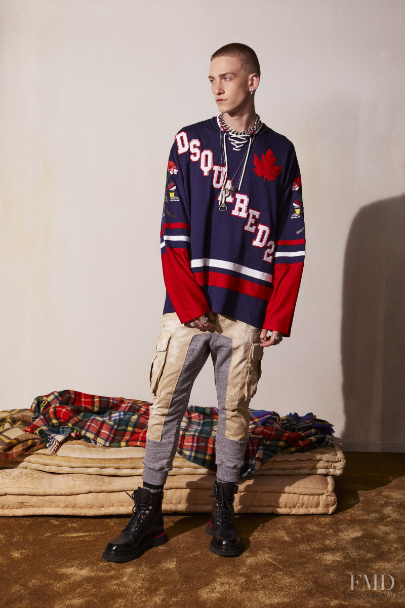 DSquared2 lookbook for Resort 2022