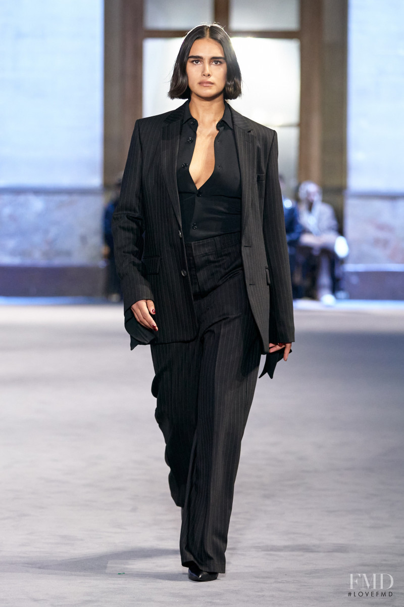 Jill Kortleve featured in  the AMI Alexandre Mattiussi fashion show for Autumn/Winter 2022