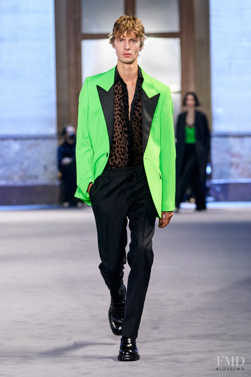 Leon Dame featured in  the AMI Alexandre Mattiussi fashion show for Autumn/Winter 2022