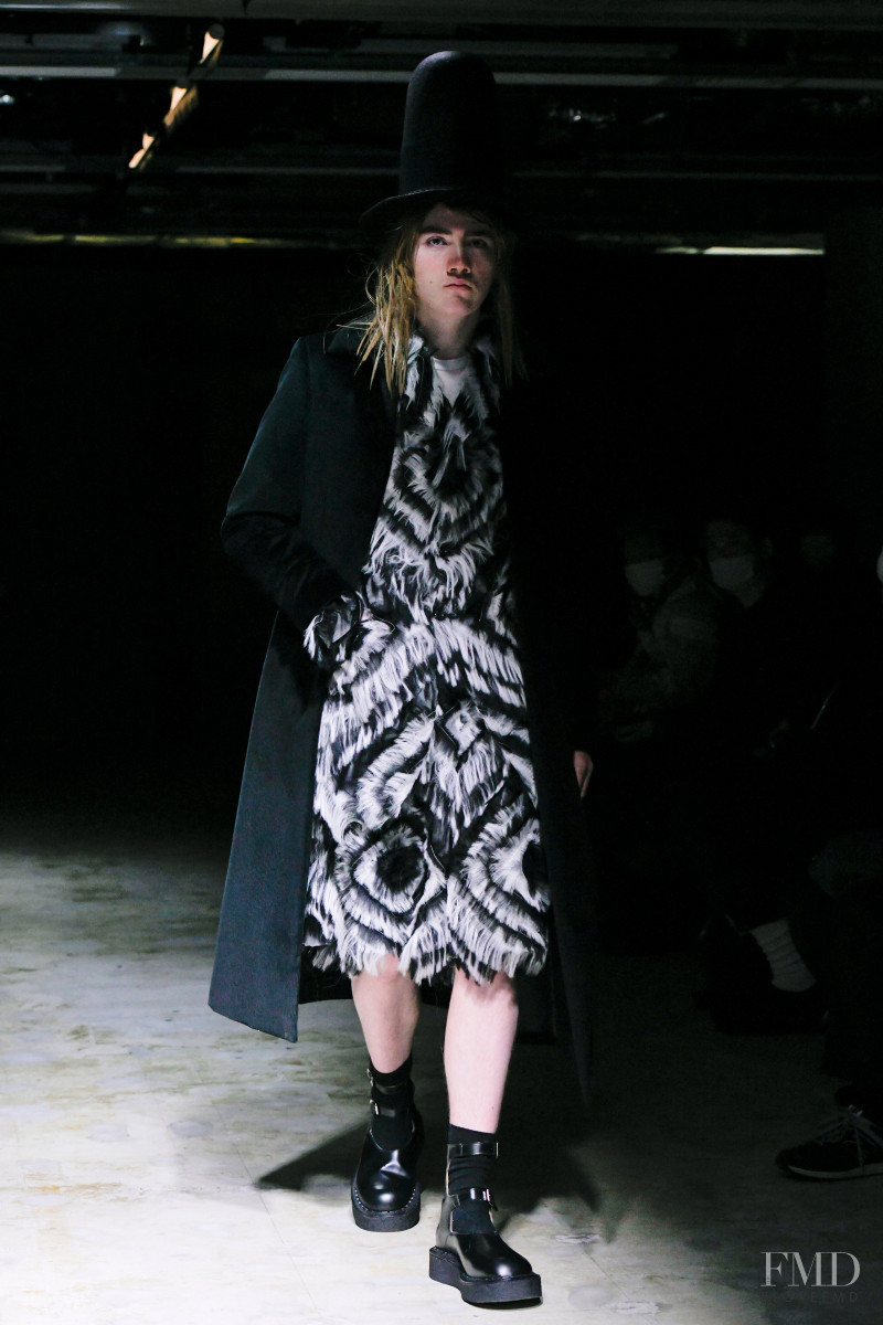 Comme Des Garcons Homme Plus fashion show for Autumn/Winter 2022