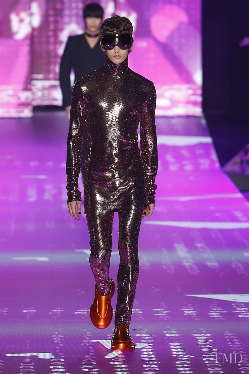Etienne de Testa featured in  the Dolce & Gabbana fashion show for Autumn/Winter 2022