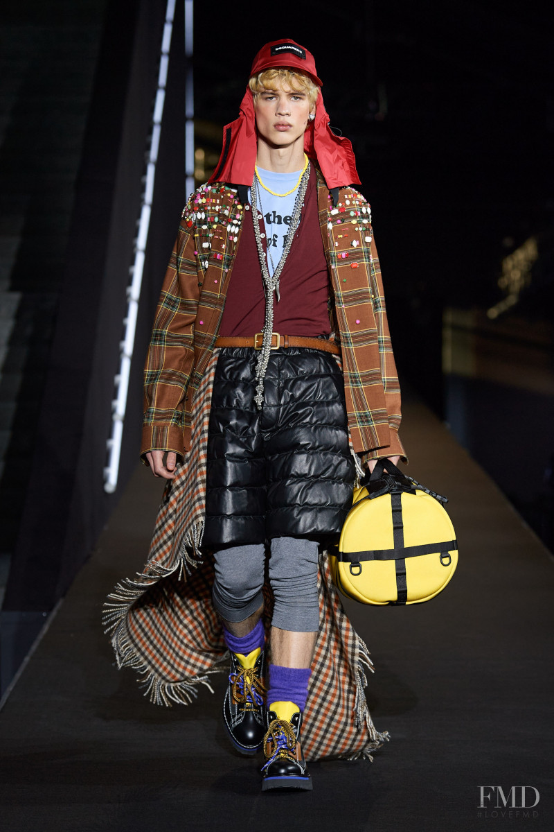 DSquared2 fashion show for Autumn/Winter 2022