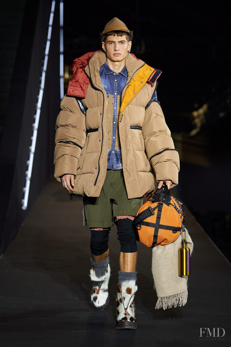 David Selihove featured in  the DSquared2 fashion show for Autumn/Winter 2022