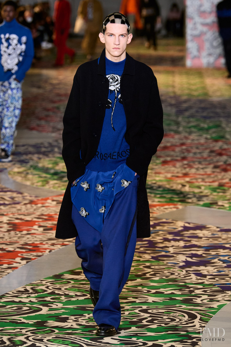 Raffaele Giolli featured in  the Etro fashion show for Autumn/Winter 2022