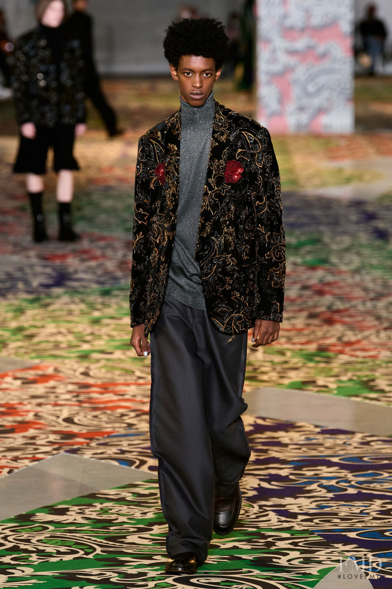 Etro fashion show for Autumn/Winter 2022