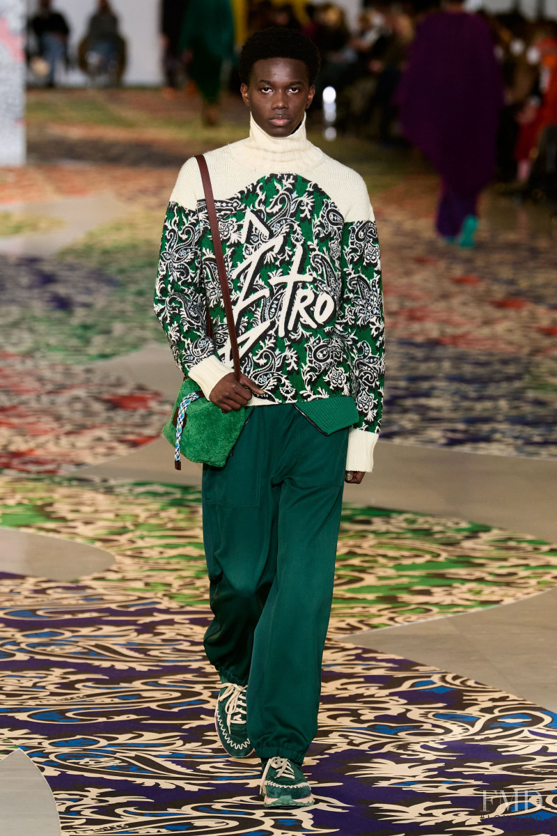 Etro fashion show for Autumn/Winter 2022