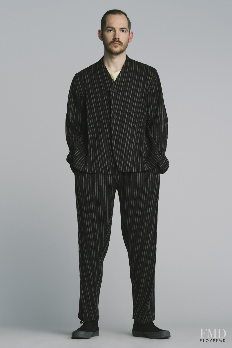 Homme Plissé Issey Miyake lookbook for Autumn/Winter 2022