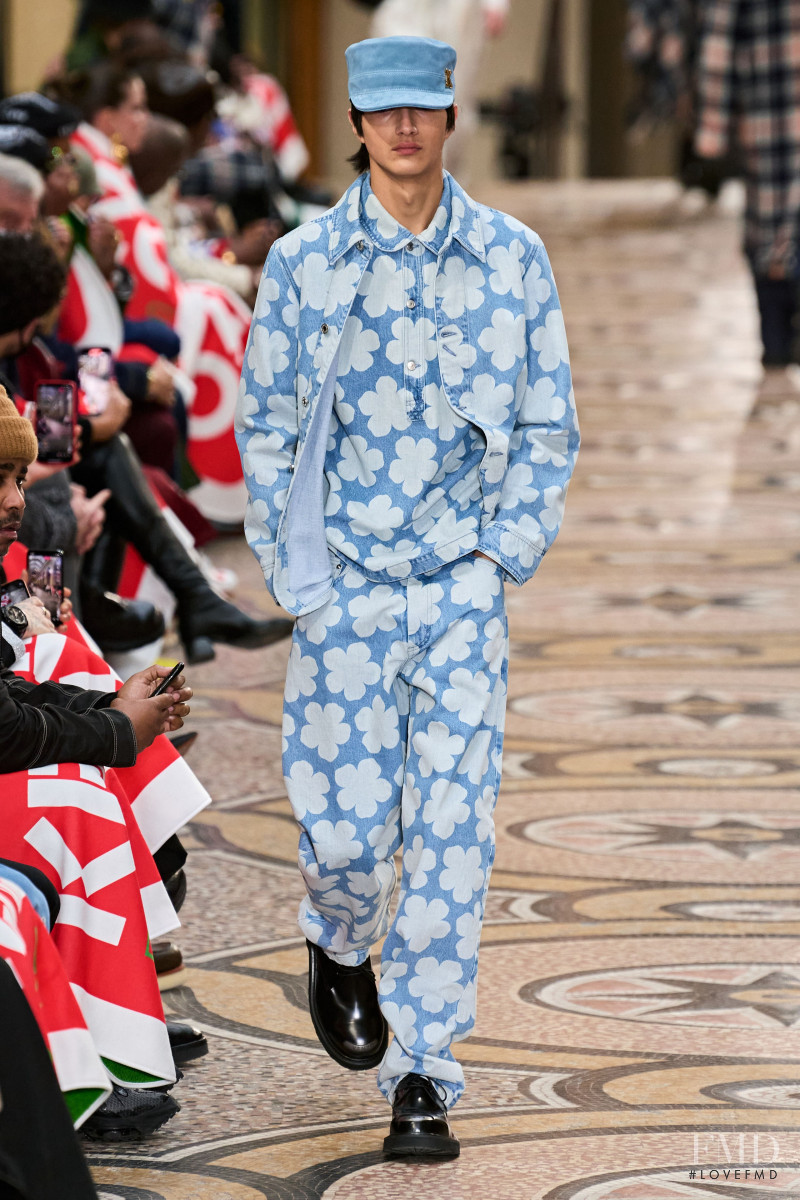 Rubuen Bilan-Carroll featured in  the Kenzo fashion show for Autumn/Winter 2022