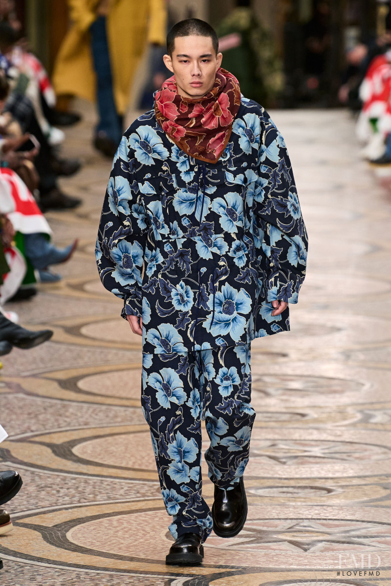 Joji Iwase featured in  the Kenzo fashion show for Autumn/Winter 2022