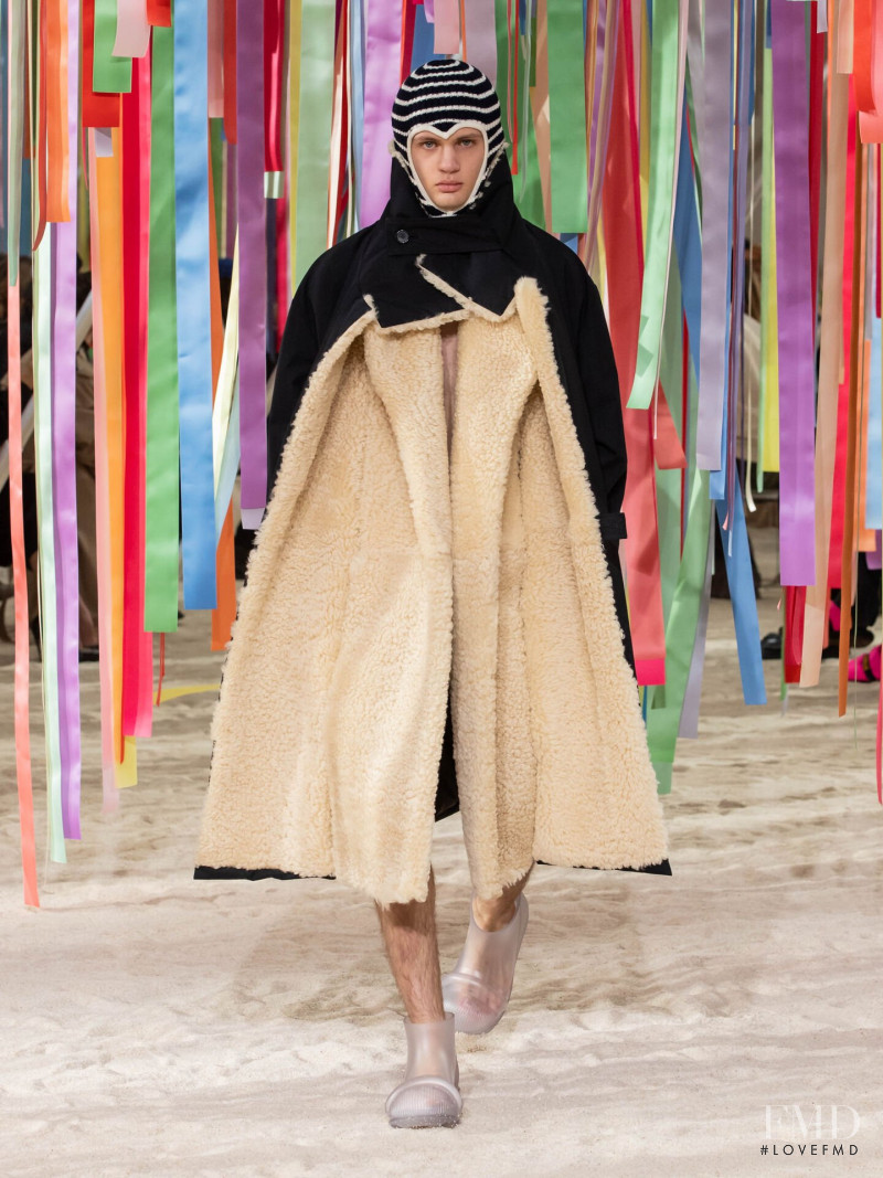 Loewe fashion show for Autumn/Winter 2022