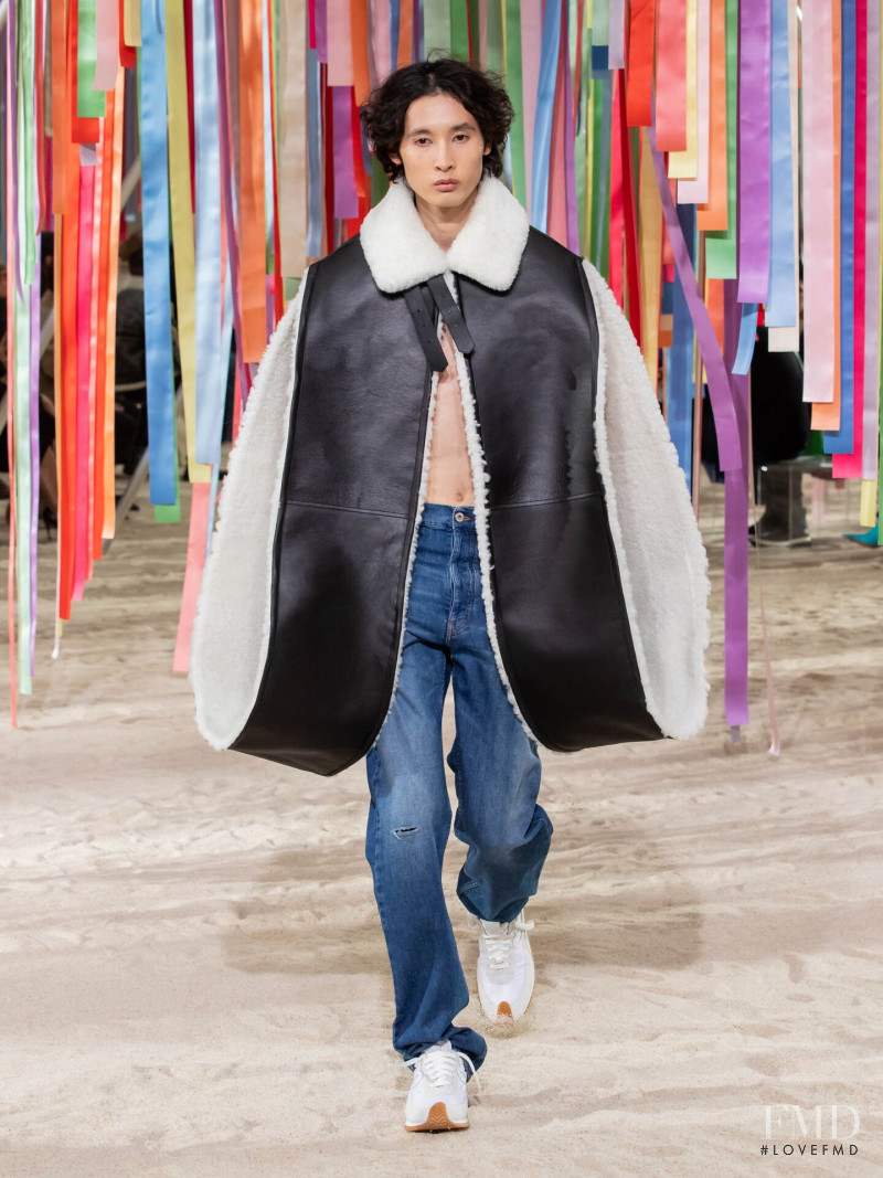 Loewe fashion show for Autumn/Winter 2022