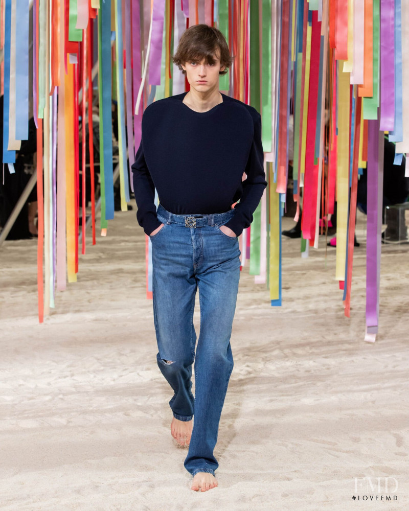 Loewe fashion show for Autumn/Winter 2022