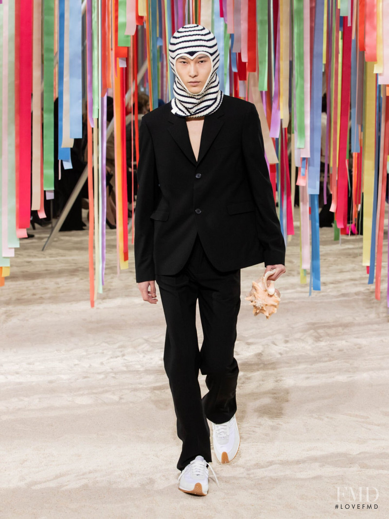 Loewe fashion show for Autumn/Winter 2022