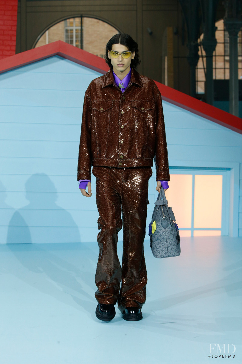 Louis Vuitton fashion show for Autumn/Winter 2022