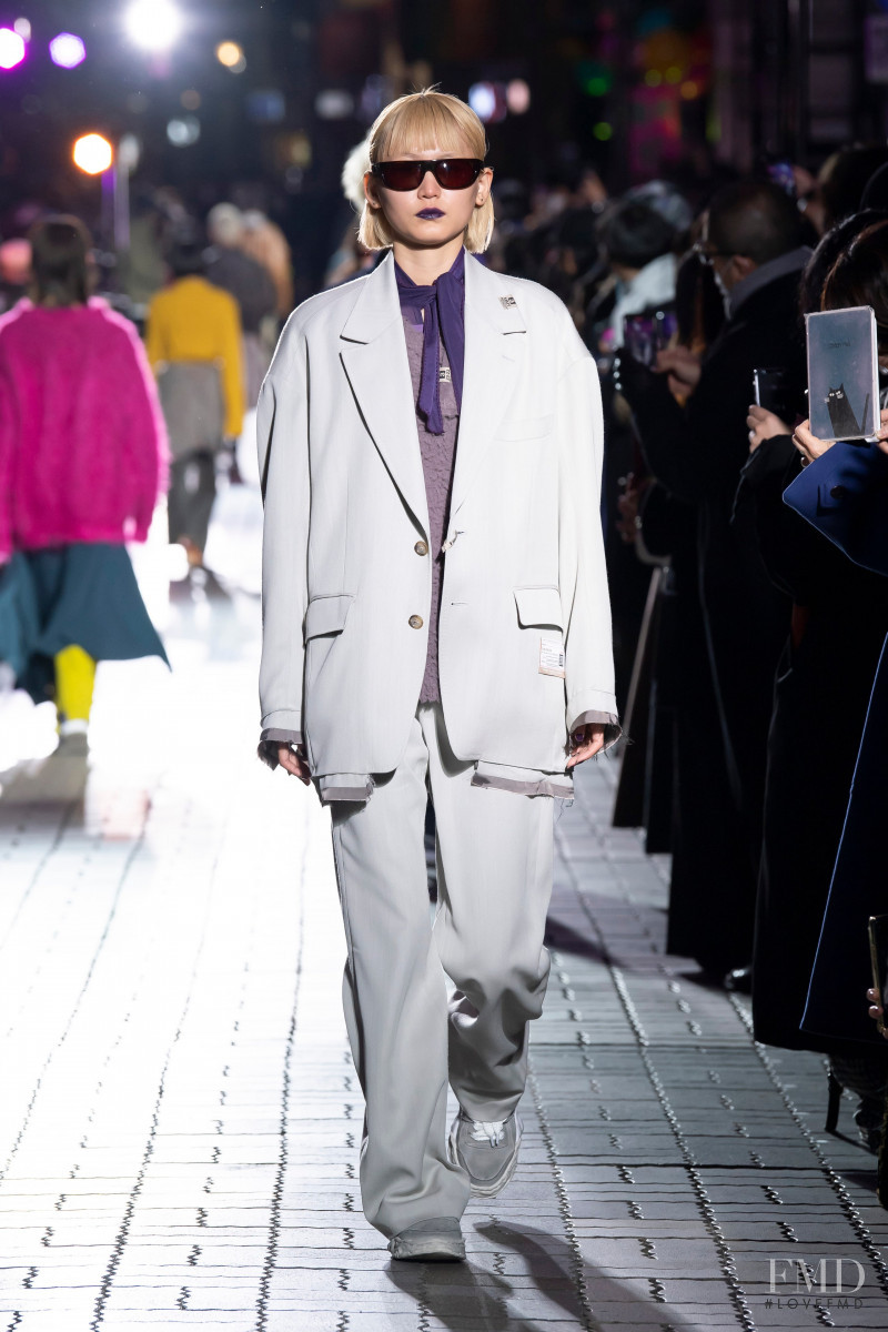 Mihara Yasuhiro fashion show for Autumn/Winter 2022