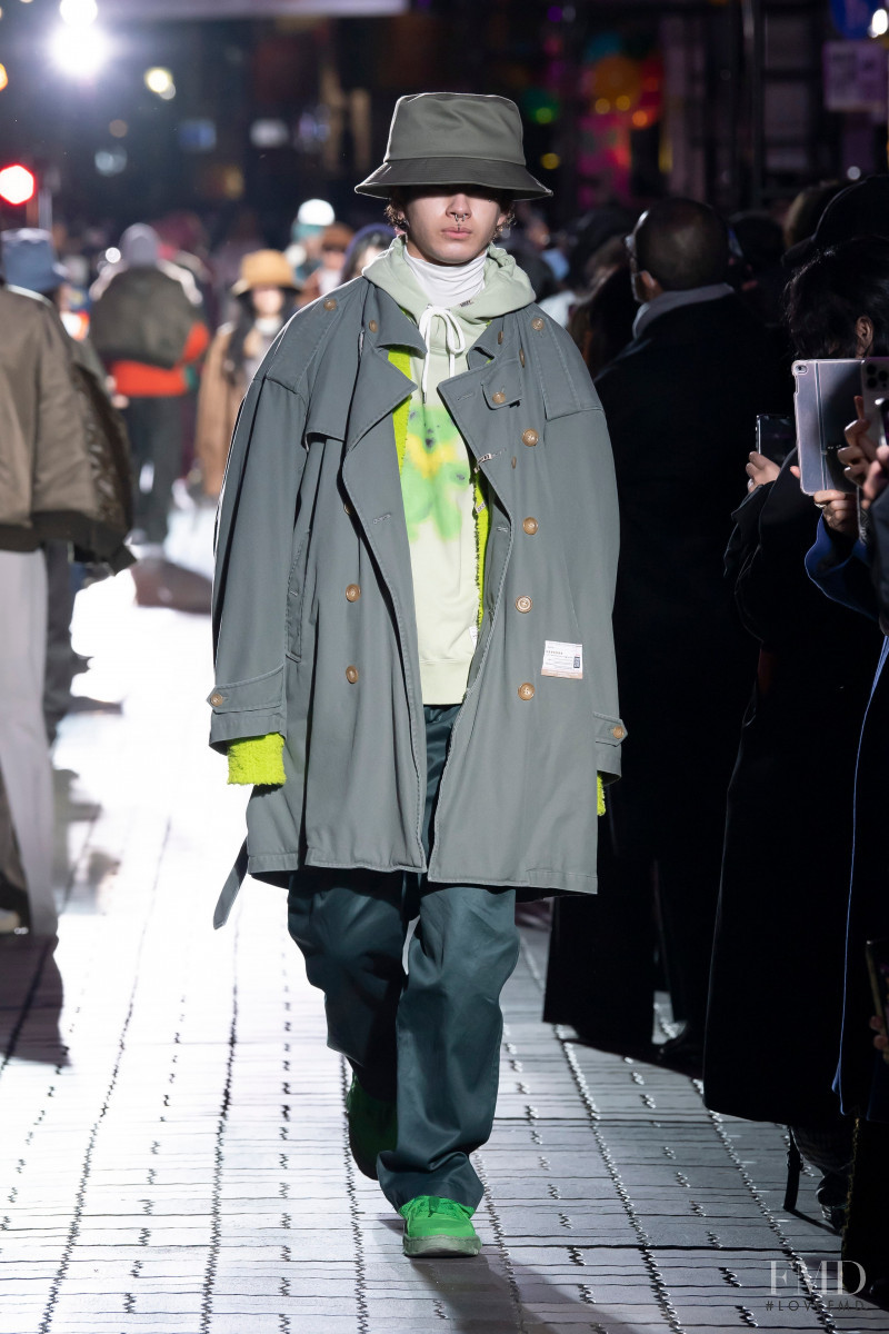 Mihara Yasuhiro fashion show for Autumn/Winter 2022