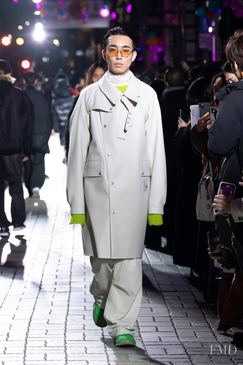 Mihara Yasuhiro fashion show for Autumn/Winter 2022