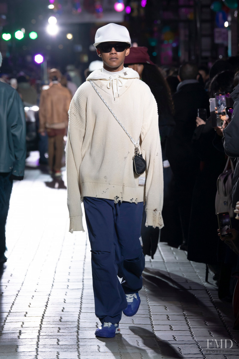 Mihara Yasuhiro fashion show for Autumn/Winter 2022