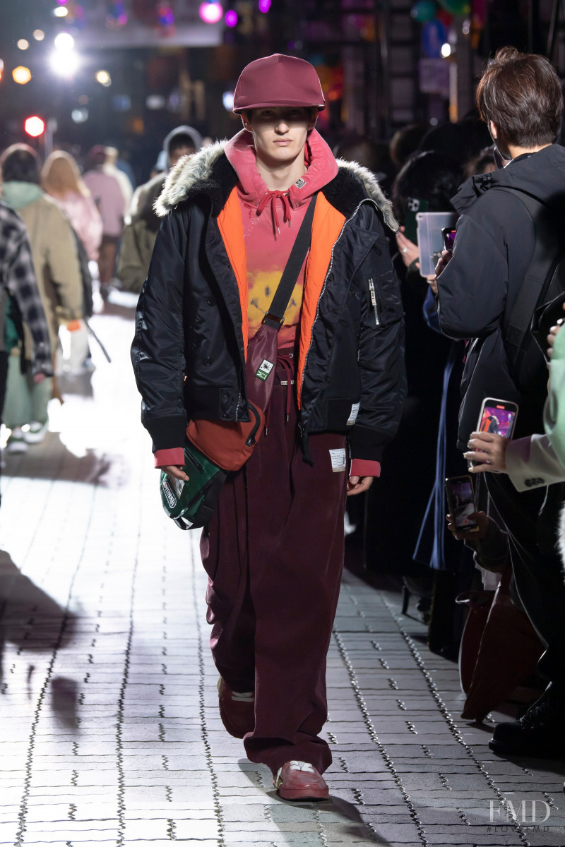 Mihara Yasuhiro fashion show for Autumn/Winter 2022