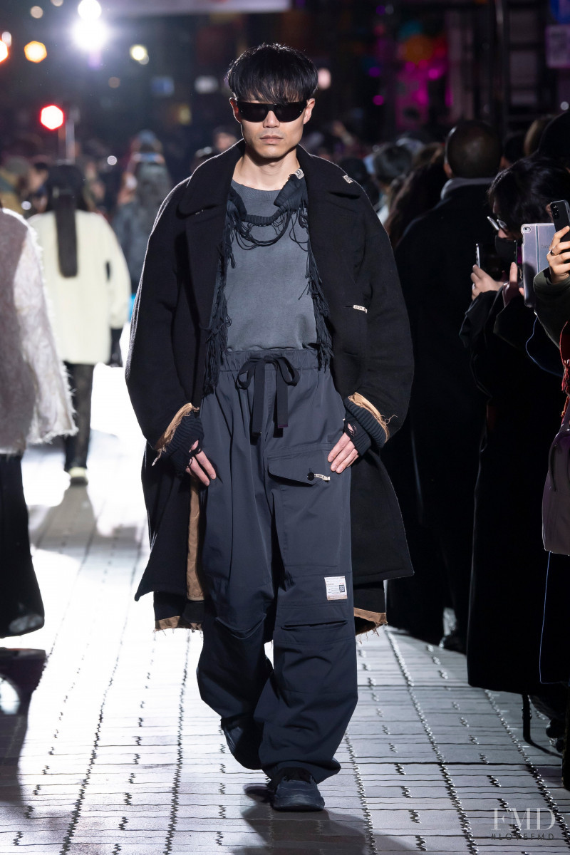 Mihara Yasuhiro fashion show for Autumn/Winter 2022