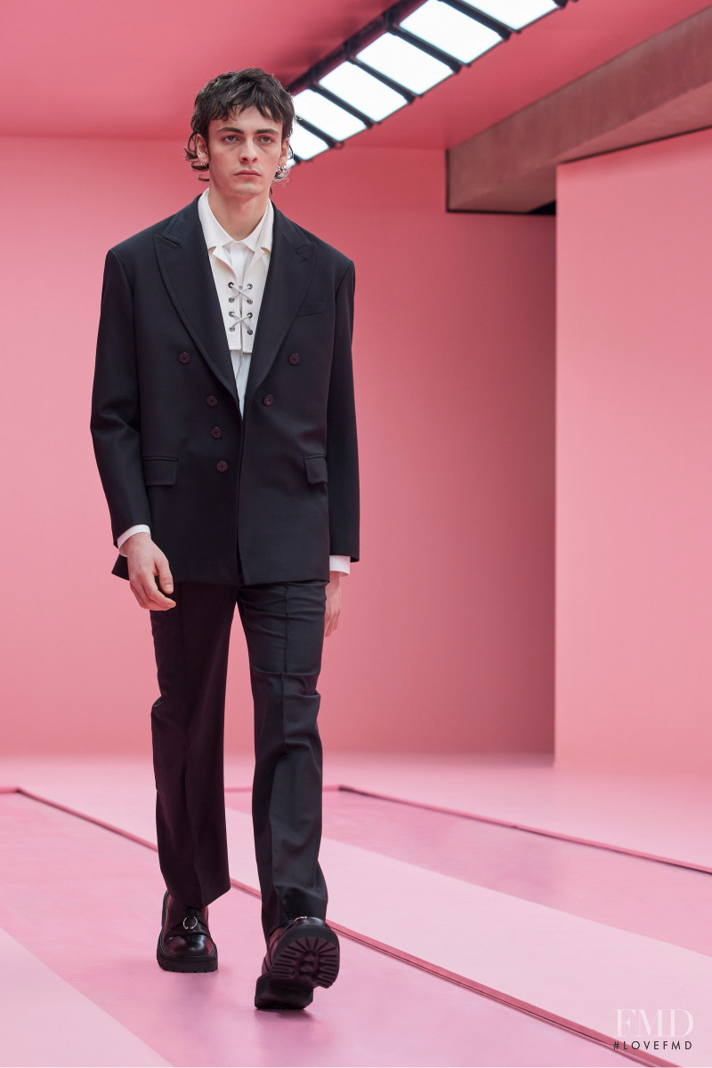 Neil Barrett fashion show for Autumn/Winter 2022