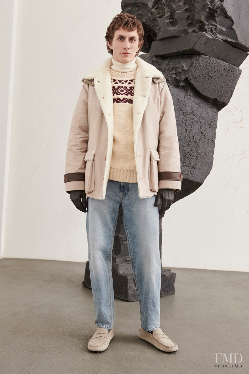 Tod\'s lookbook for Autumn/Winter 2022