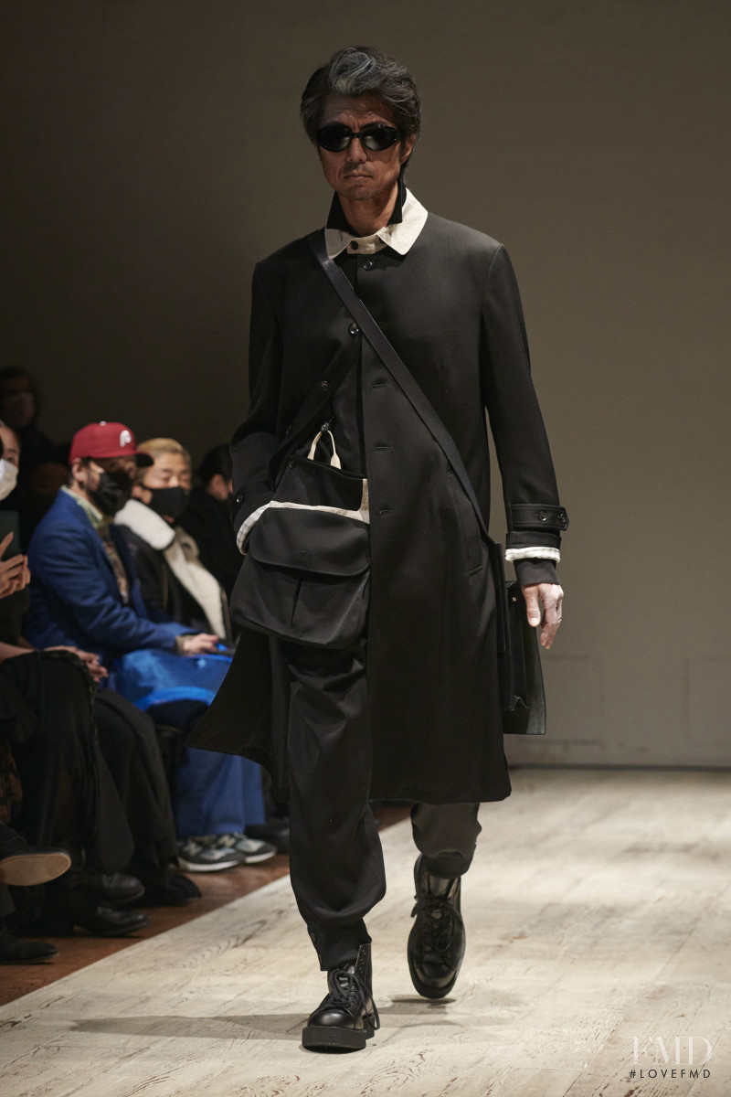 Yohji Yamamoto fashion show for Autumn/Winter 2022