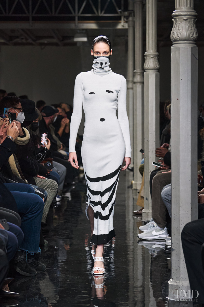 Eleonore Ghiuritan featured in  the Alaia fashion show for Autumn/Winter 2022