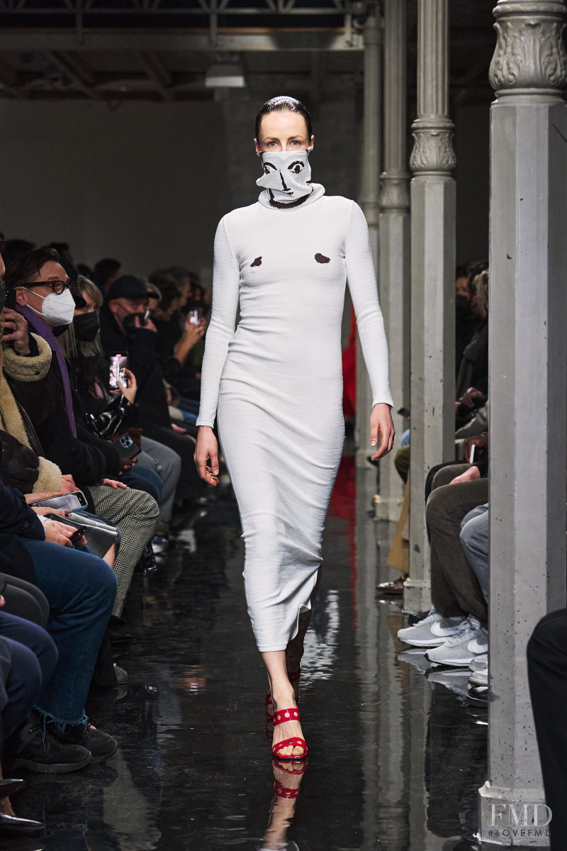 Edie Campbell featured in  the Alaia fashion show for Autumn/Winter 2022