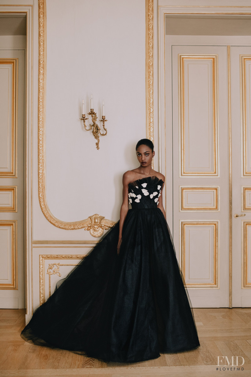 Monique Lhuillier lookbook for Autumn/Winter 2022