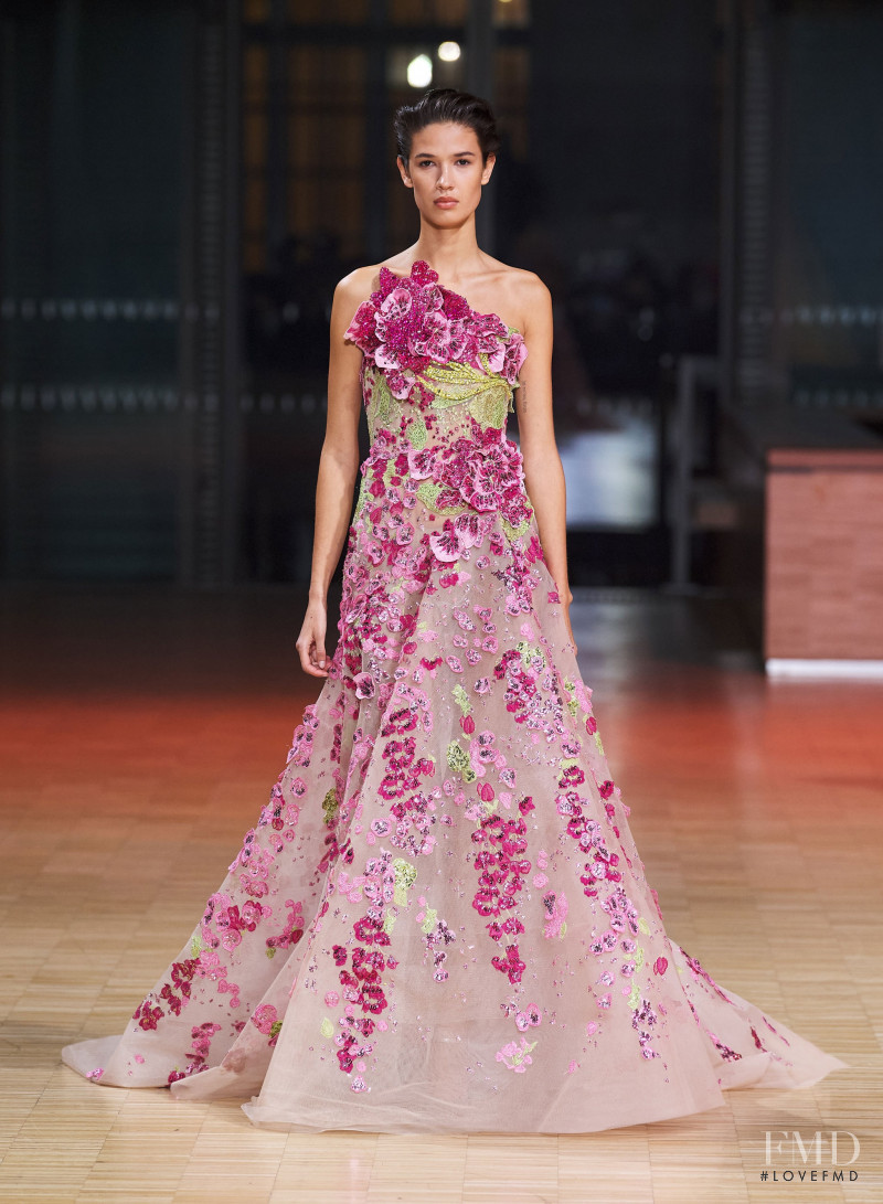 Elie Saab Couture fashion show for Spring/Summer 2022