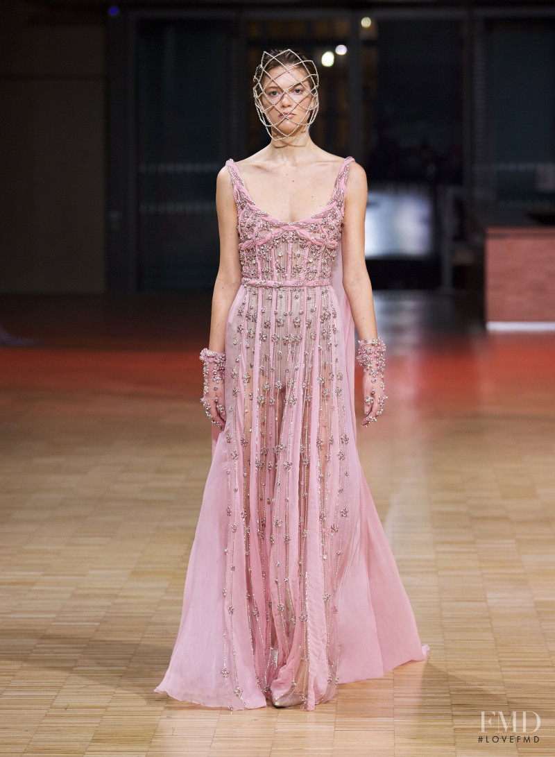 Elie Saab Couture fashion show for Spring/Summer 2022