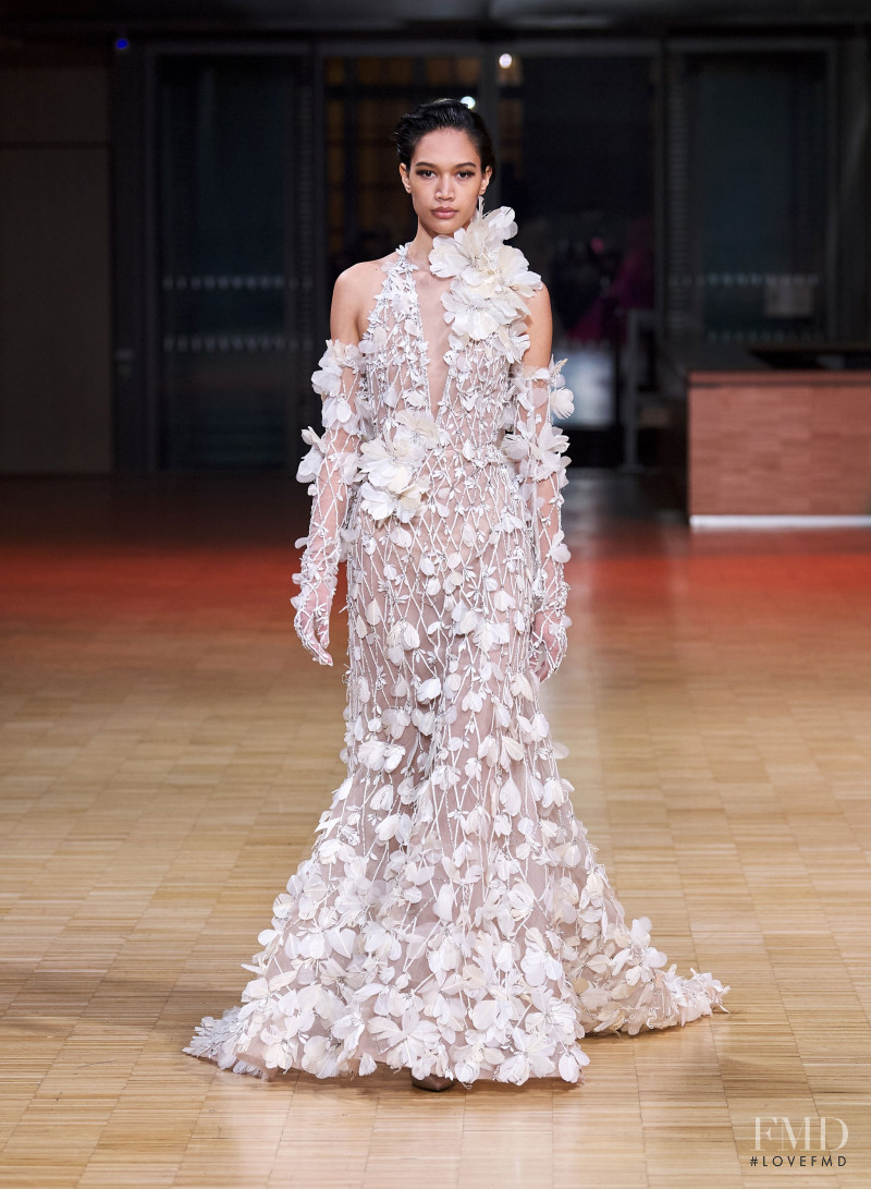 Elie Saab Couture fashion show for Spring/Summer 2022