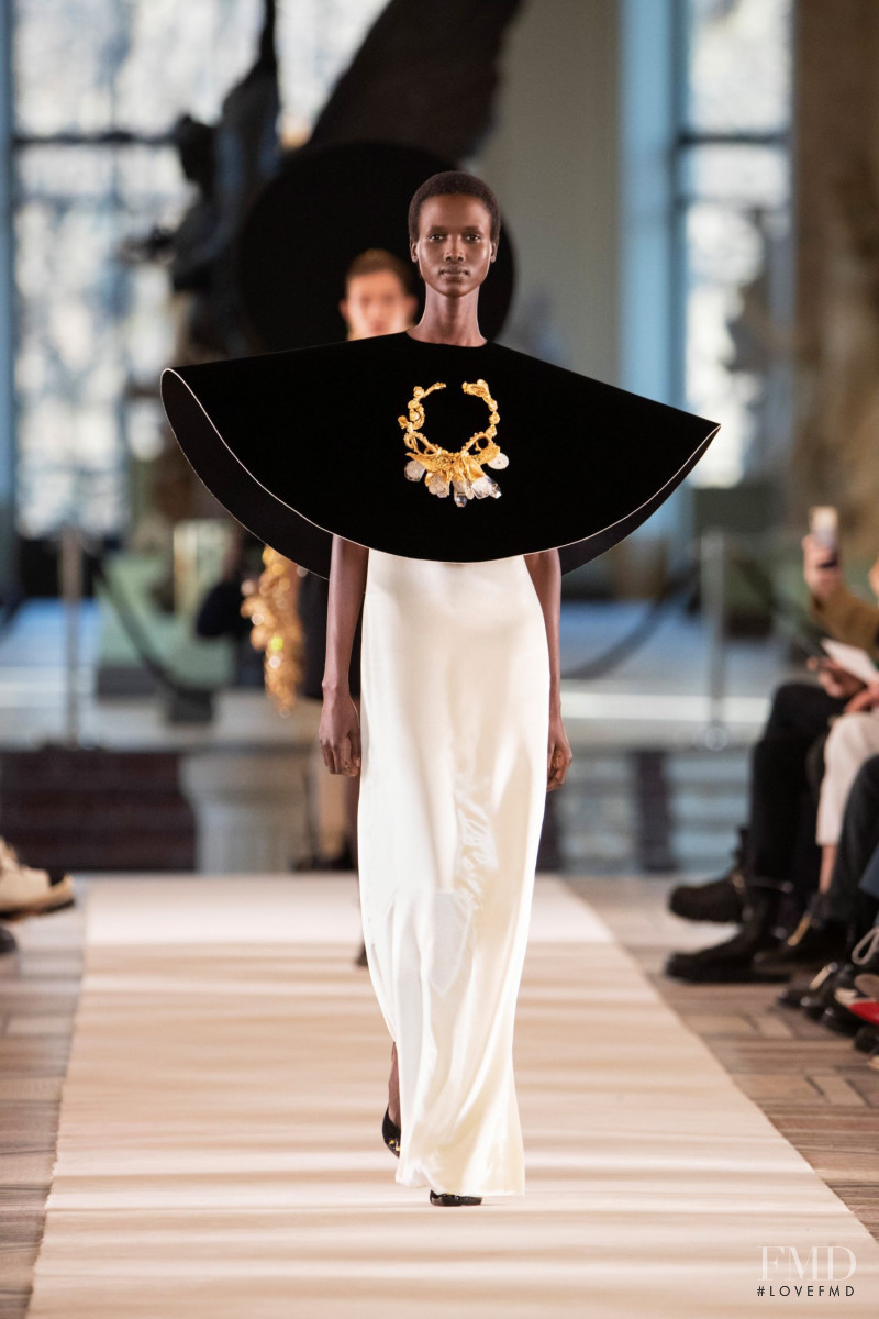 Schiaparelli fashion show for Spring/Summer 2022