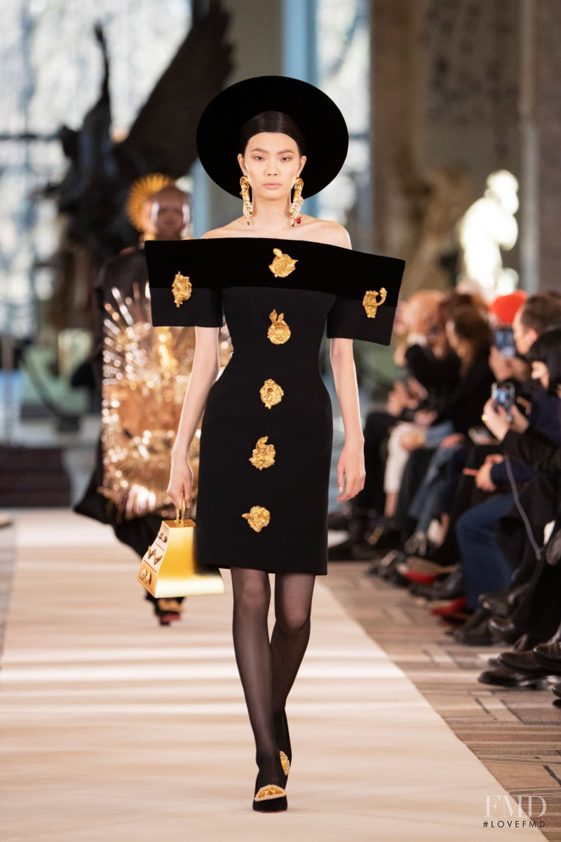 Schiaparelli fashion show for Spring/Summer 2022