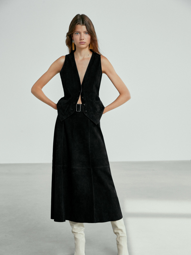 Mathilde Henning featured in  the Massimo Dutti catalogue for Winter 2021