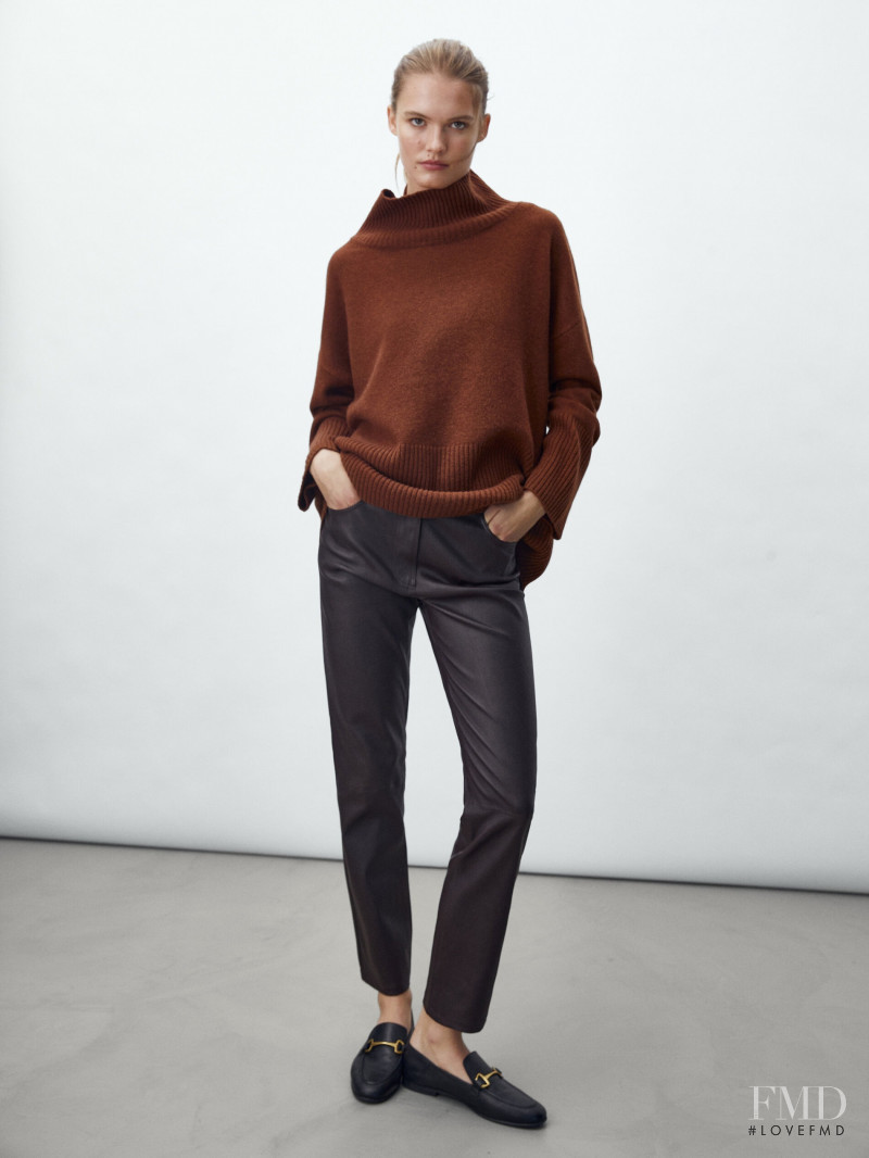 Elsemarie Riis featured in  the Massimo Dutti catalogue for Winter 2021